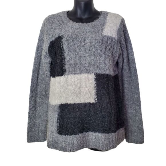 Bass Color Block Black and Gray Sweater Size Med - Picture 1 of 6
